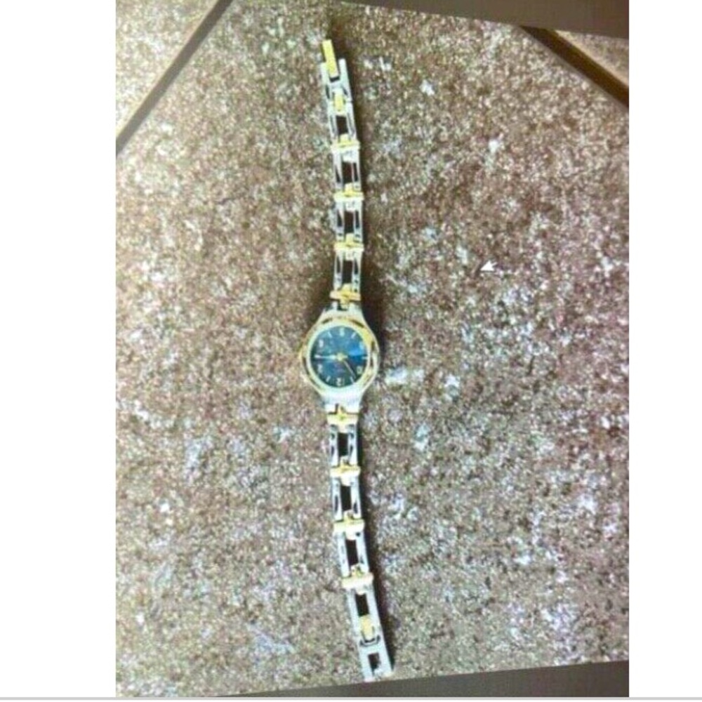 women's fossil watch